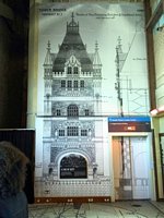 Click to see big picture (450x600 pixels; 86 KB)