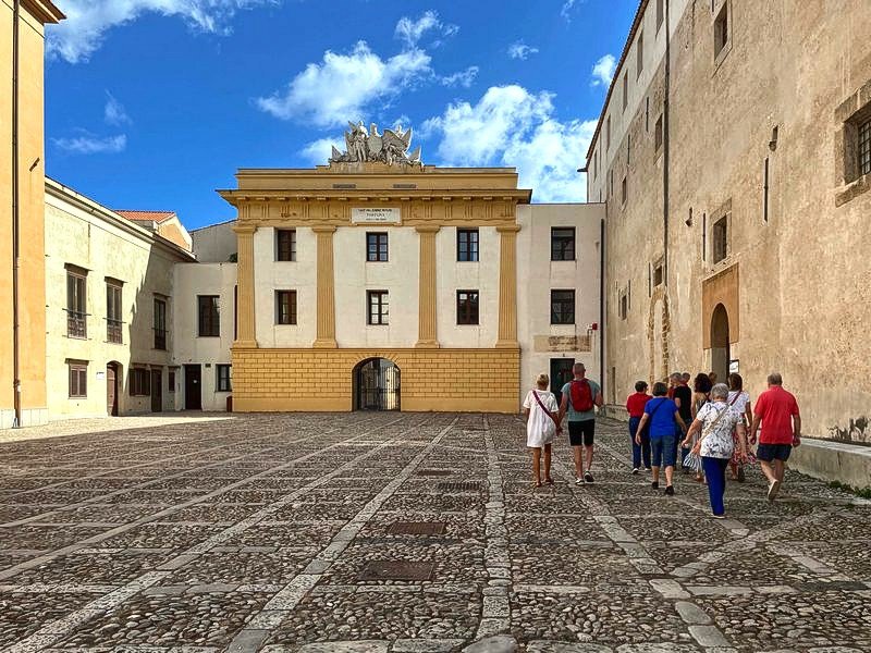 Click to see next picture