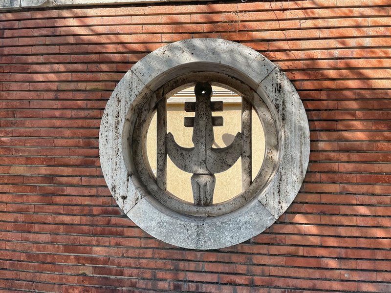 Click to see next picture