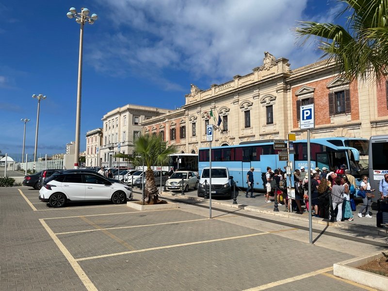 Click to see next picture