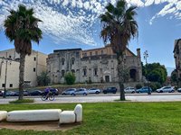 Click to see big picture (800x600 pixels; 159 KB)