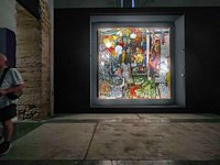 Click to see big picture (800x600 pixels; 126 KB)