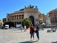 Click to see big picture (800x600 pixels; 144 KB)