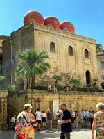 Click to see big picture (450x600 pixels; 109 KB)