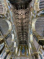 Click to see big picture (450x600 pixels; 135 KB)