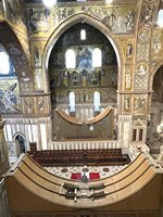 Click to see big picture (450x600 pixels; 127 KB)