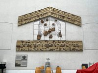 Click to see big picture (800x600 pixels; 113 KB)