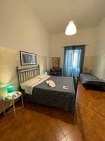 Click to see big picture (450x600 pixels; 46 KB)